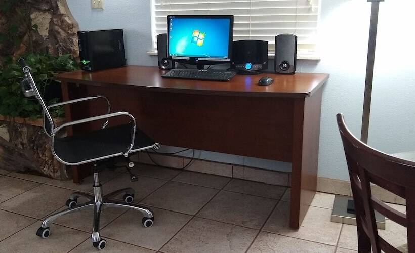 Отель Days Inn By Wyndham Las Vegas