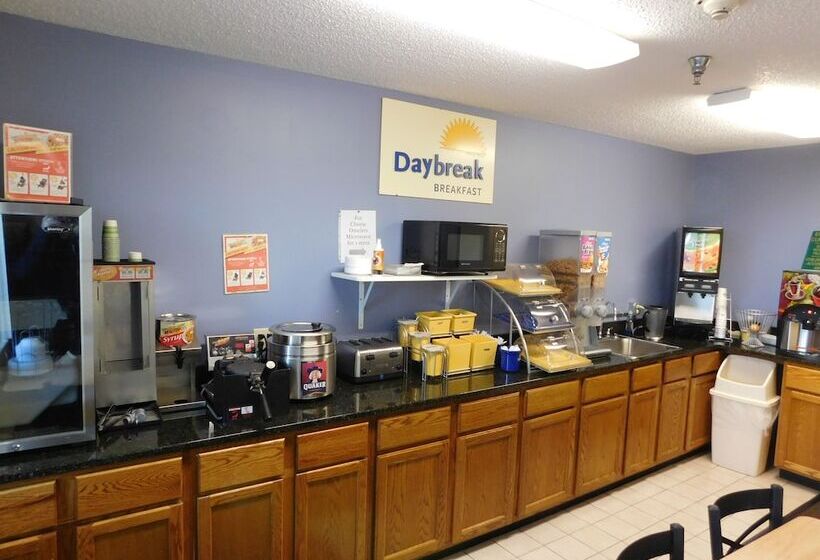 فندق Days Inn By Wyndham Lexington Ne