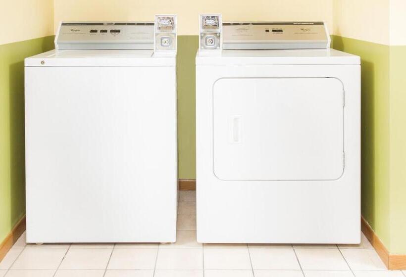 ホテル Days Inn By Wyndham Lexington Ne