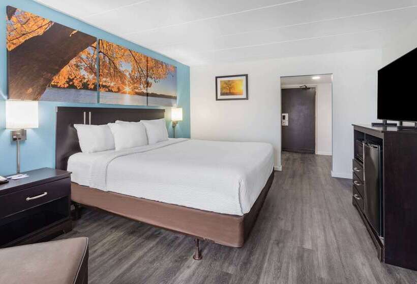 فندق Days Inn By Wyndham Livonia Canton Detroit