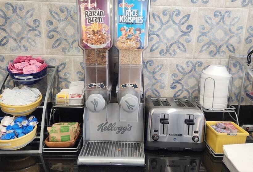 酒店 Days Inn By Wyndham Los Lunas