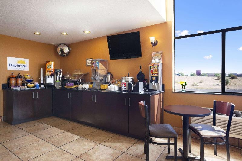 酒店 Days Inn By Wyndham Los Lunas