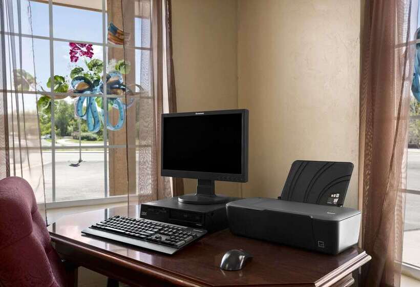 فندق Days Inn By Wyndham Montrose