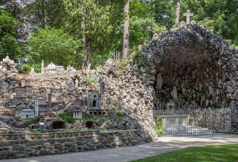 בית מלון כפרי Days Inn By Wyndham Moulton