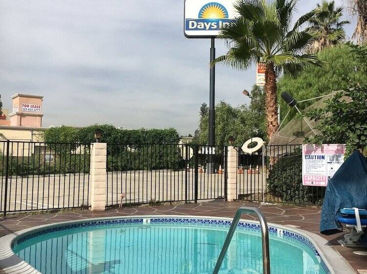 فندق Days Inn By Wyndham Ontario Airport