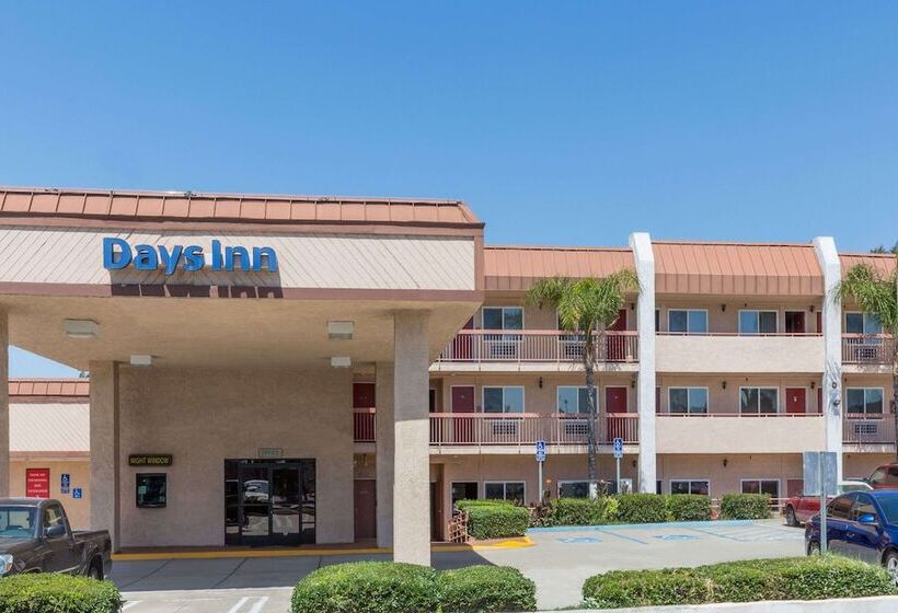 فندق Days Inn By Wyndham Ontario Airport