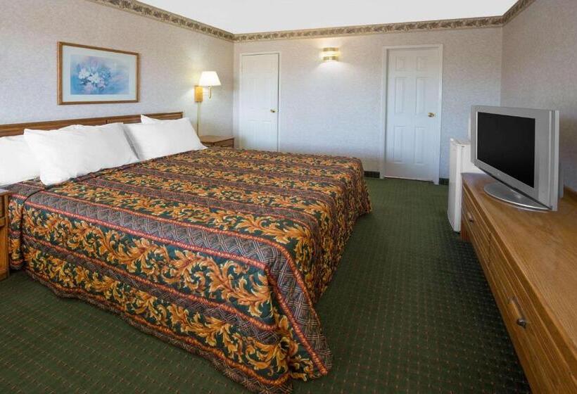 هتل Days Inn By Wyndham Oroville