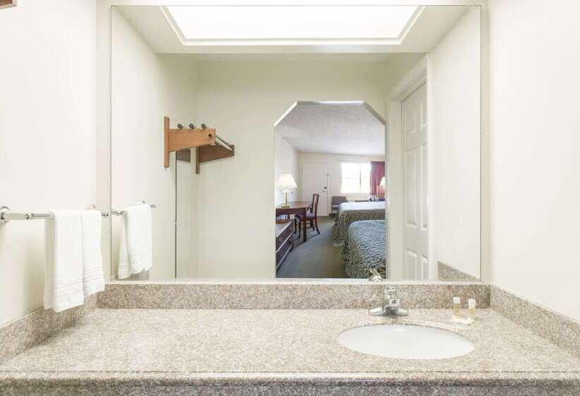 فندق Days Inn By Wyndham Picayune