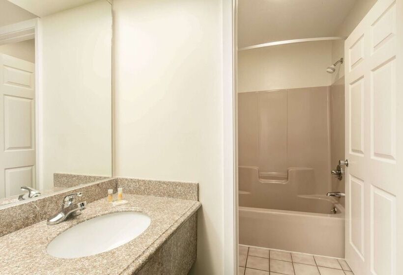 فندق Days Inn By Wyndham Picayune