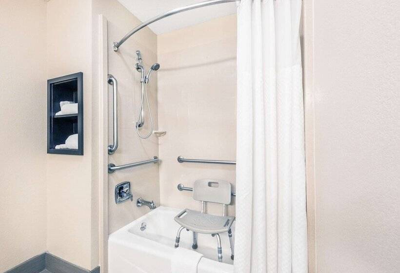 فندق Days Inn By Wyndham Rayville