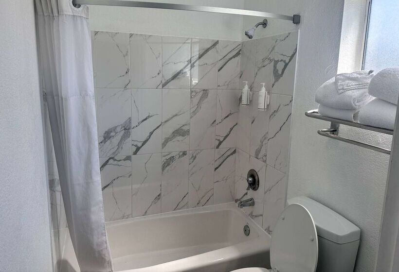 호텔 Days Inn By Wyndham Rocklin/sacramento