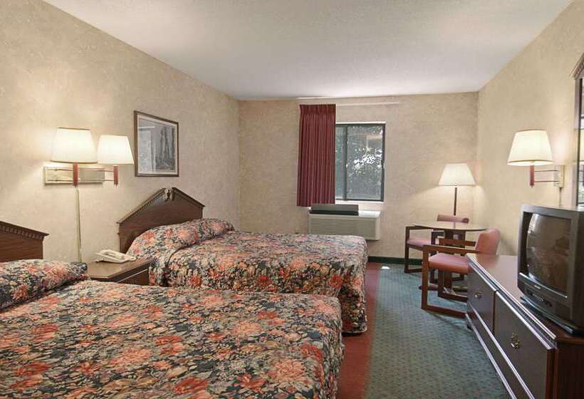 هتل Days Inn By Wyndham Salina I70