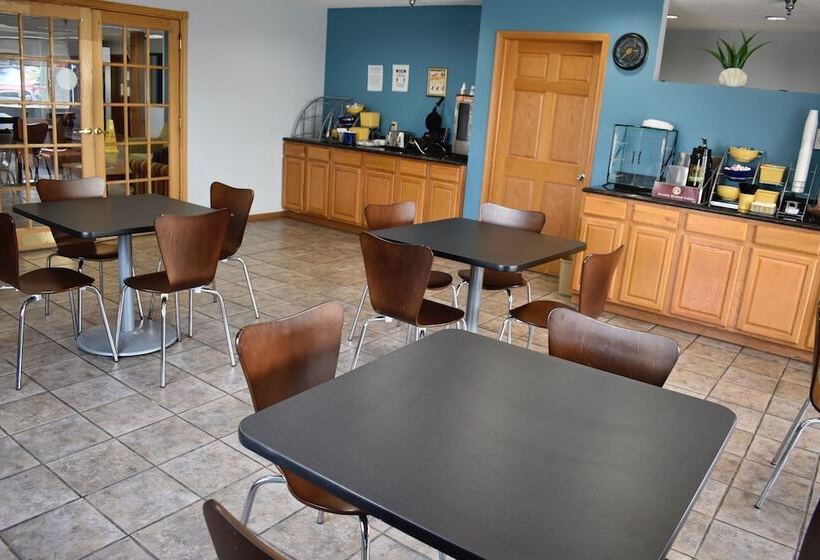 هتل Days Inn By Wyndham Sioux City