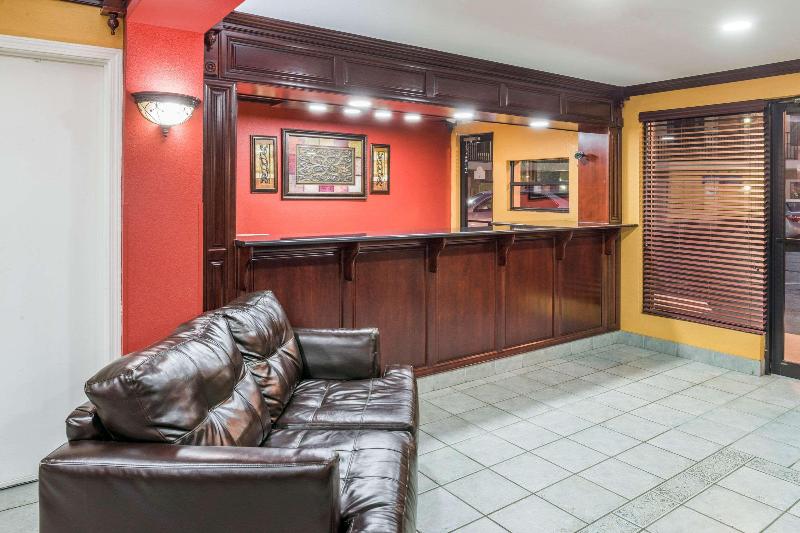 ホテル Days Inn By Wyndham St. Robert Waynesville/ft. Leonard Wood