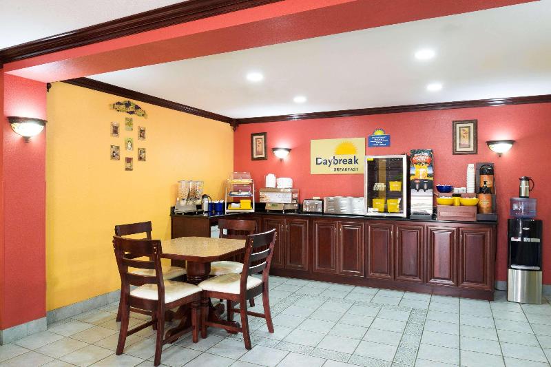 ホテル Days Inn By Wyndham St. Robert Waynesville/ft. Leonard Wood