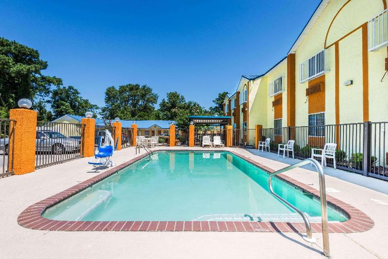 酒店 Days Inn By Wyndham Troy