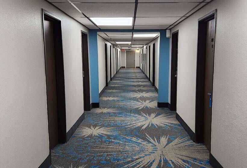 فندق Days Inn By Wyndham Tucumcari