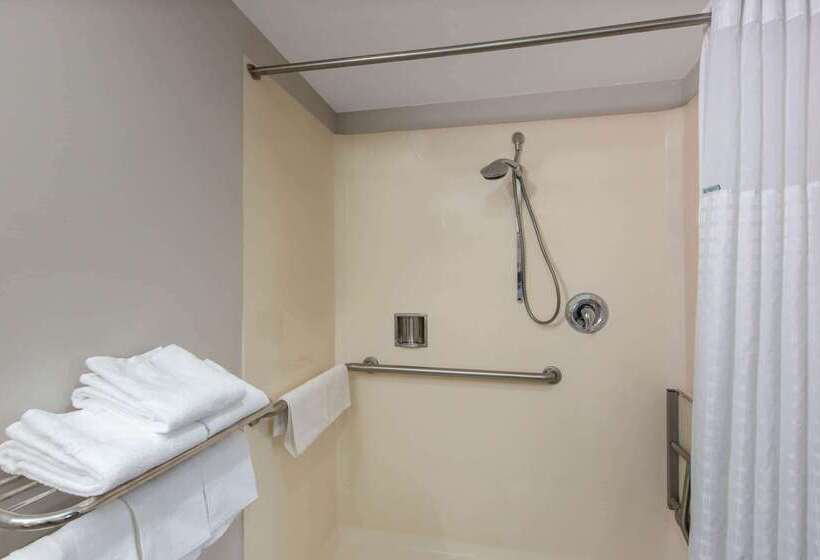 酒店 Days Inn By Wyndham Ukiah