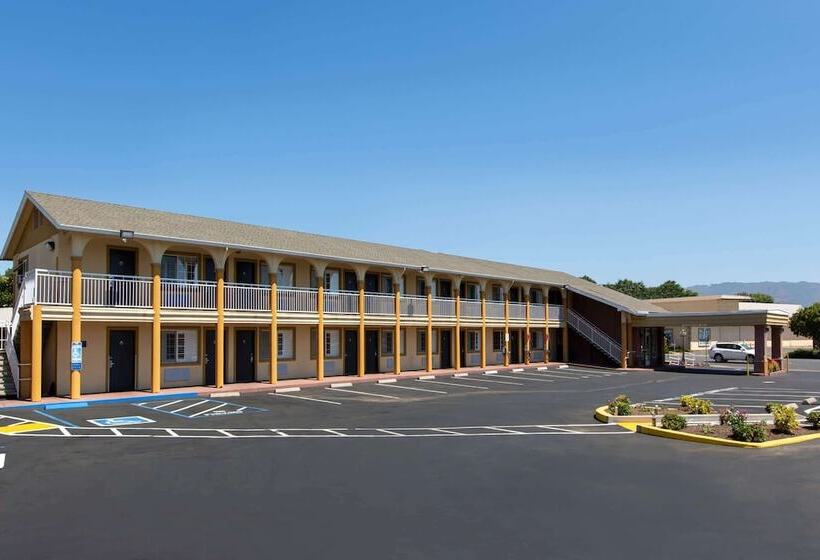 酒店 Days Inn By Wyndham Ukiah