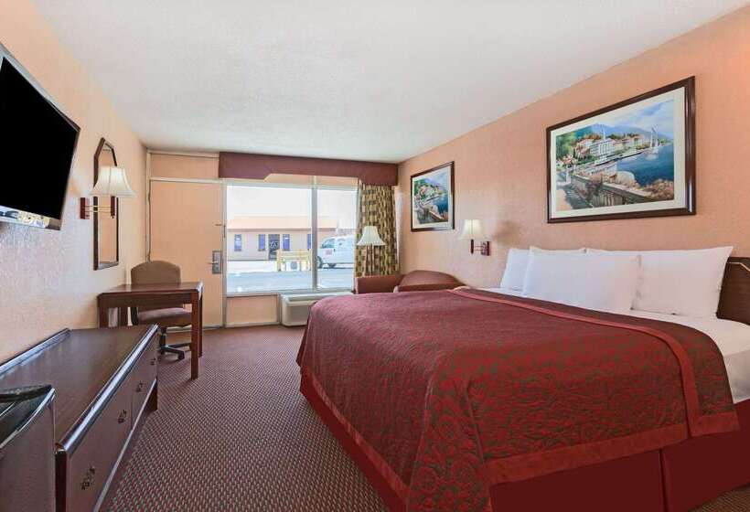호텔 Days Inn By Wyndham Waycross