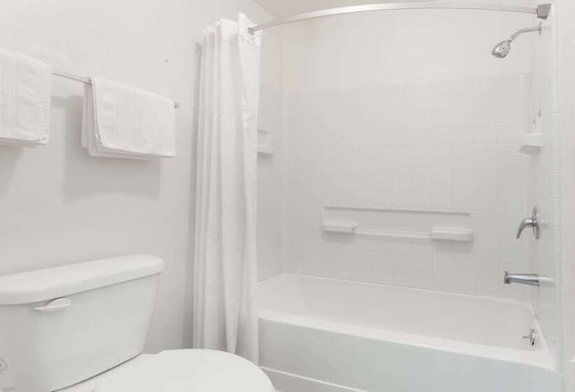 호텔 Days Inn By Wyndham Westley