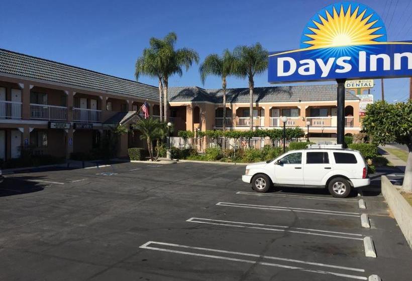 فندق Days Inn By Wyndham Whittier Los Angeles