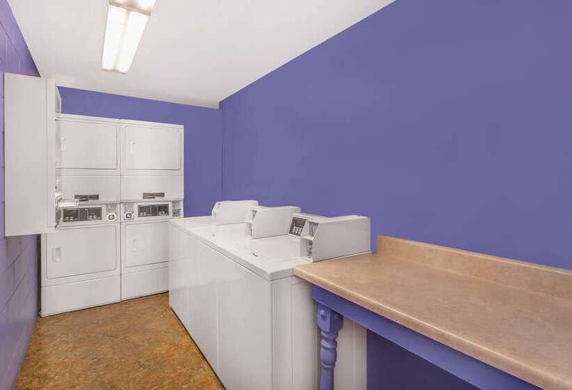 ホテル Days Inn By Wyndham Wildwood I75