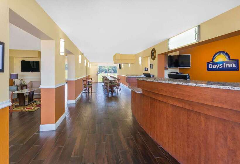 Отель Days Inn By Wyndham Wildwood I75