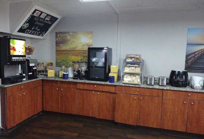 Отель Days Inn By Wyndham Wildwood I75