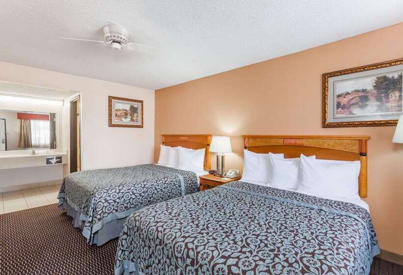 فندق Days Inn By Wyndham Yuma