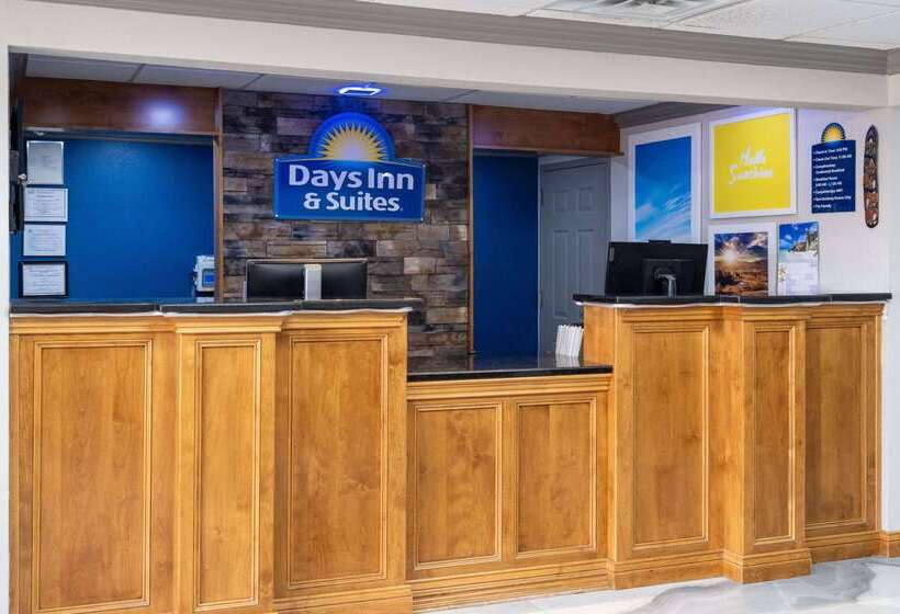 酒店 Days Inn & Suites By Wyndham Commerce