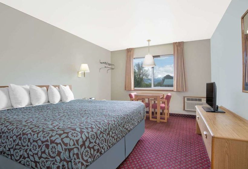 فندق Days Inn By Wyndham Taos