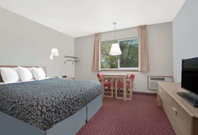 فندق Days Inn By Wyndham Taos