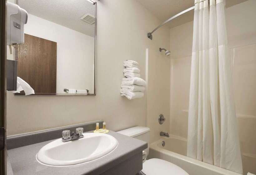 فندق Days Inn Willmar