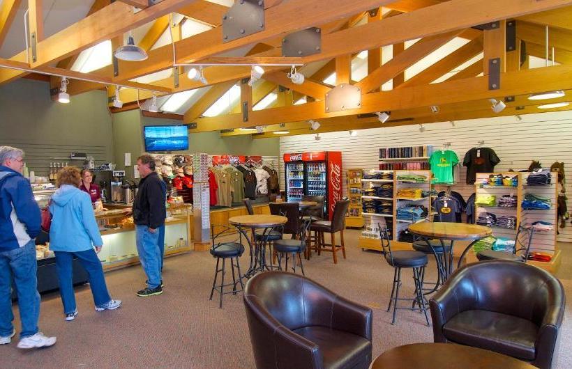 فندق Denali Bluffs