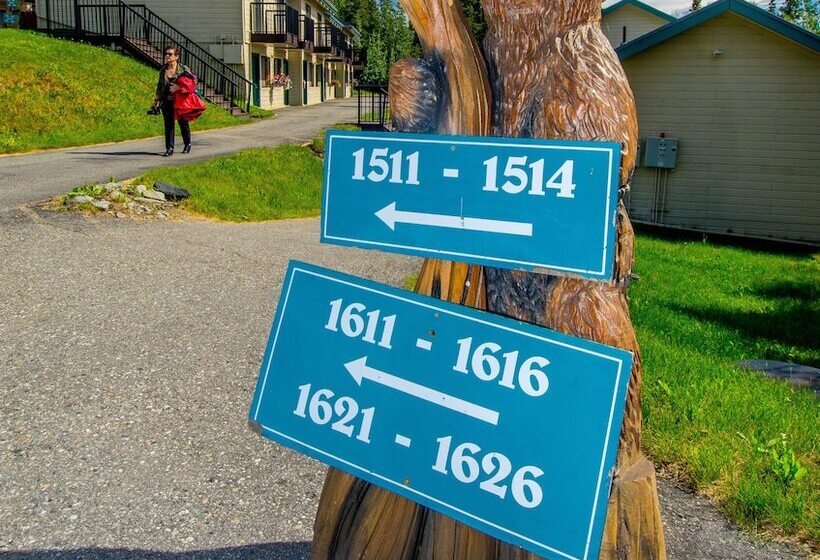 ホテル Denali Bluffs