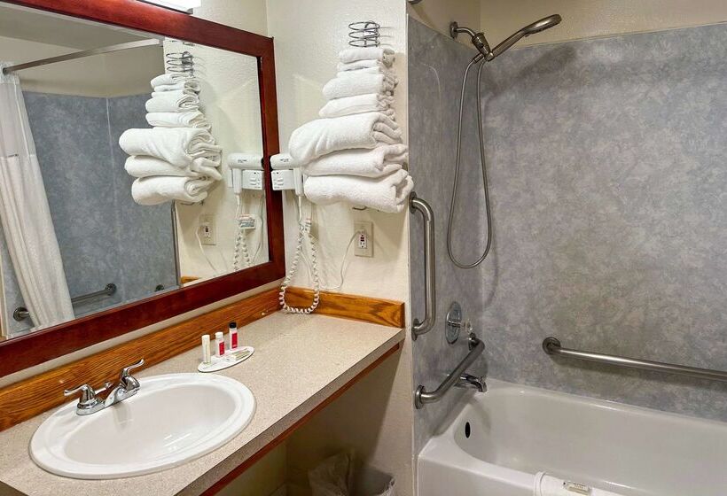 فندق Econo Lodge Edmonds North Seattle