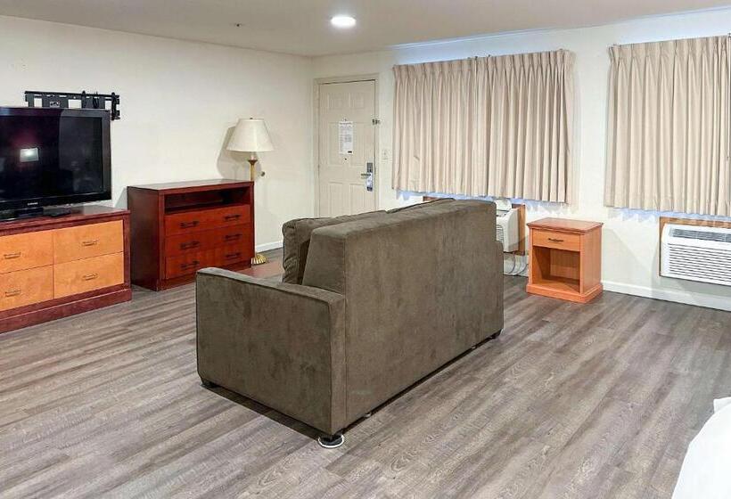 فندق Econo Lodge Edmonds North Seattle