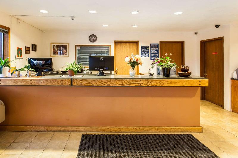 فندق Econo Lodge