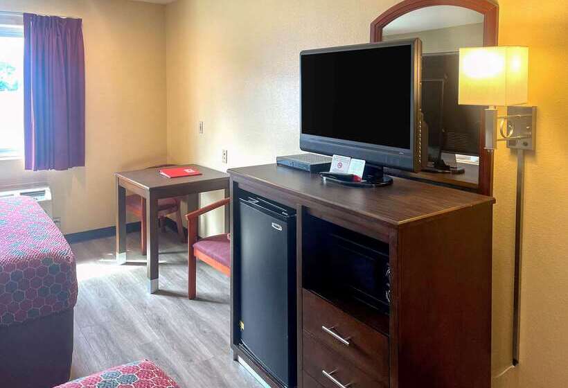 בית מלון כפרי Econo Lodge Inn & Suites Corning