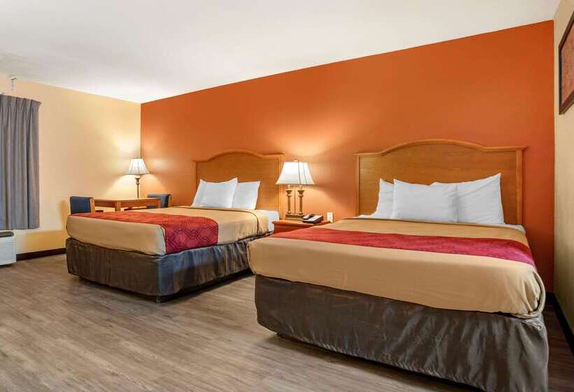 בית מלון כפרי Econo Lodge Inn & Suites