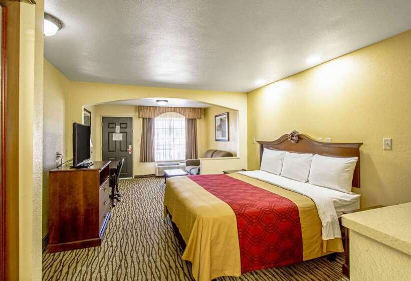 فندق Super 8 By Wyndham Jackson Ms