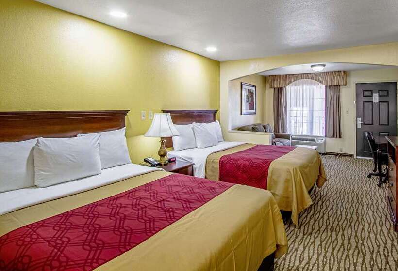 فندق Super 8 By Wyndham Jackson Ms