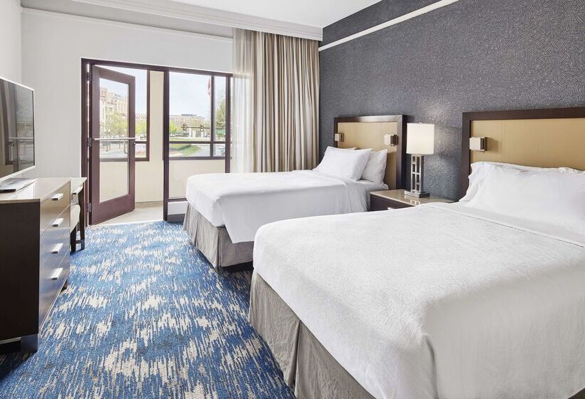 فندق Embassy Suites By Hilton Alexandria Old Town