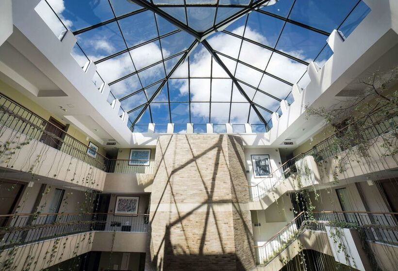 هتل Embassy Suites By Hilton Bogotá Rosales