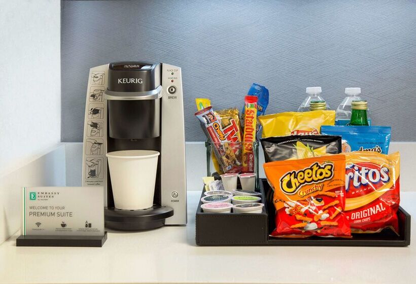 ホテル Embassy Suites By Hilton Charleston Historic District