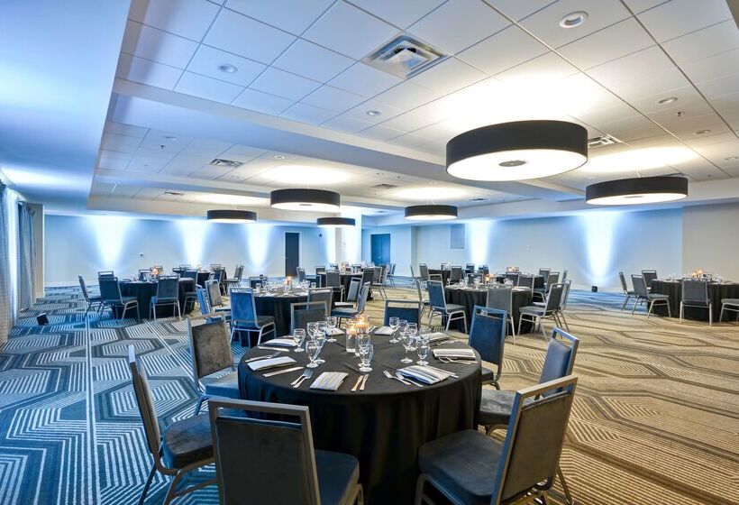 Embassy Suites Hotel Charlotte