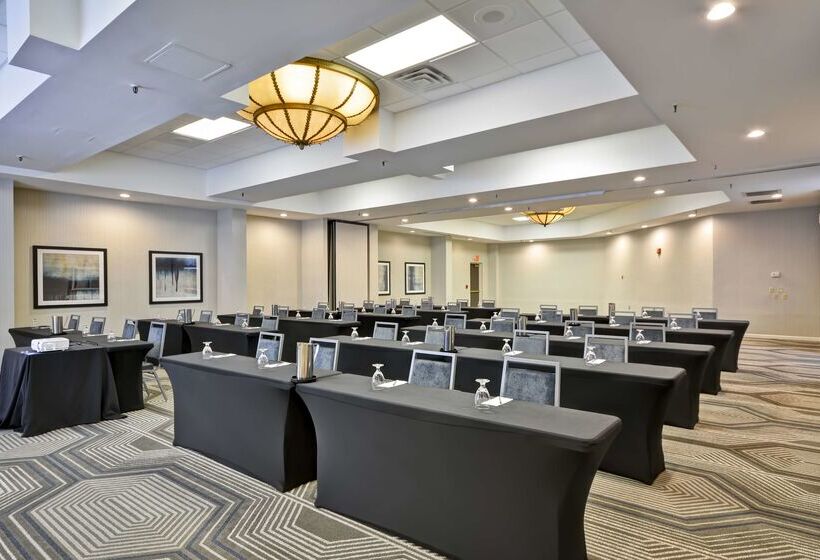 Embassy Suites Hotel Charlotte