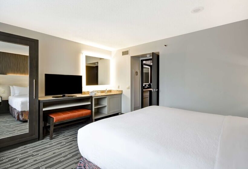 Embassy Suites Hotel Charlotte