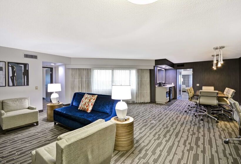 Embassy Suites Hotel Charlotte